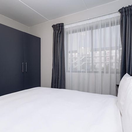 יוהנסבורג Mint Express Sandton View מראה חיצוני תמונה