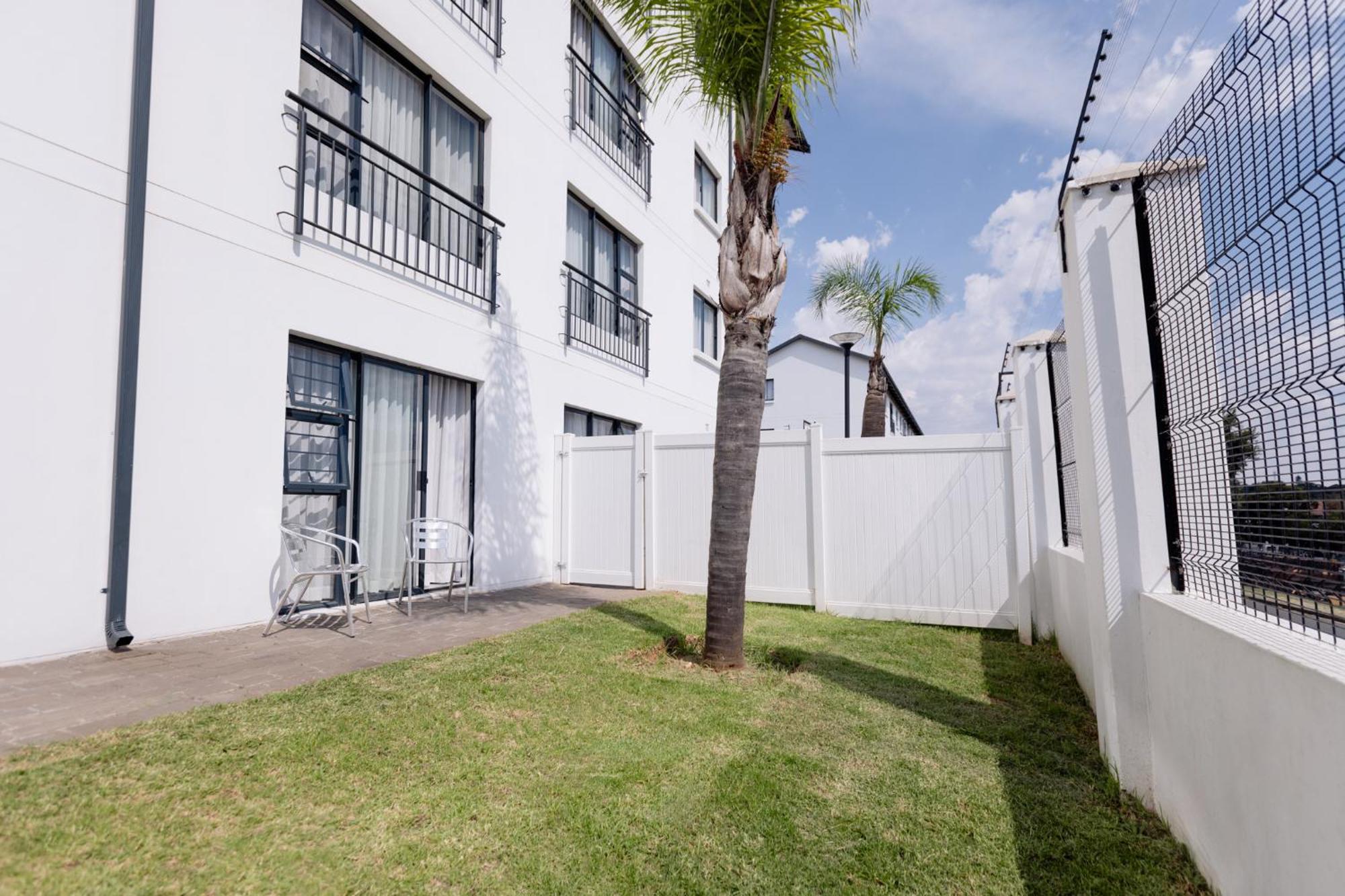 יוהנסבורג Mint Express Sandton View מראה חיצוני תמונה